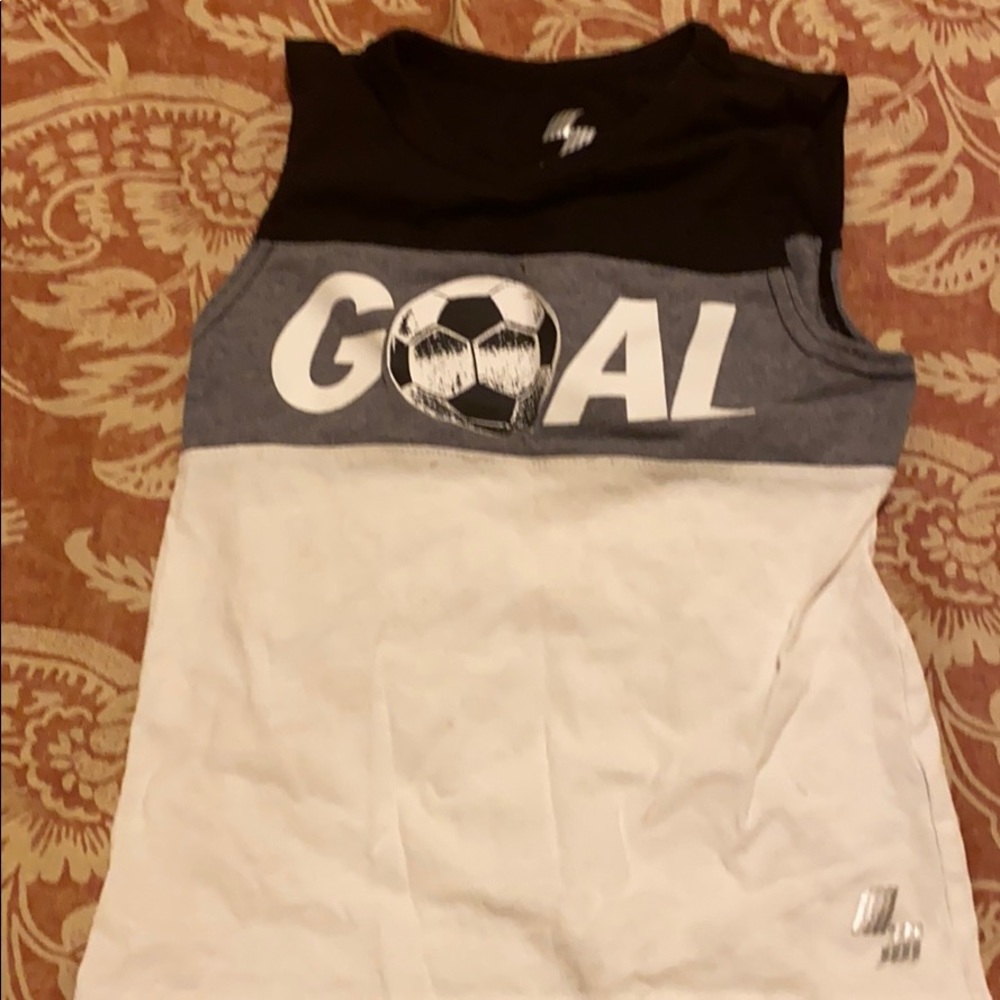 Boys t top
